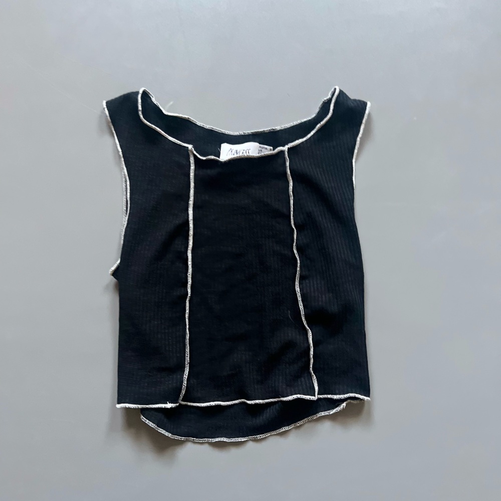 Princess Polly Black + White Crop Top